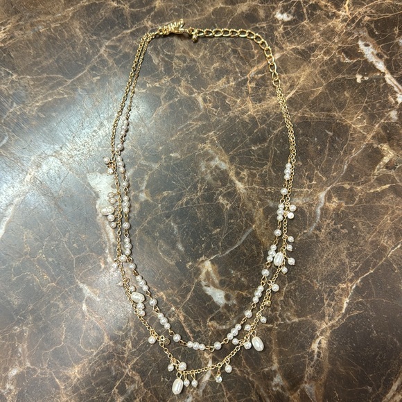 Pearl gold necklace form Macy’s brand is Style and Co worn once for a picture - Picture 4 of 4